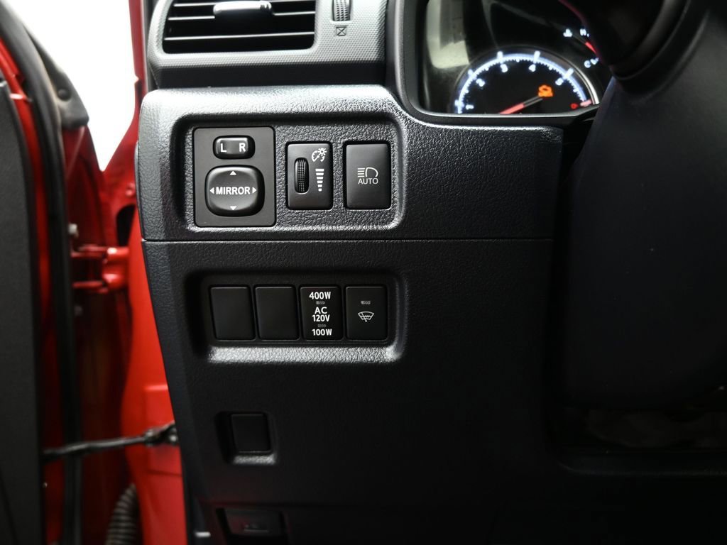 Used 2024 Toyota 4Runner TRD Off-Road image 12