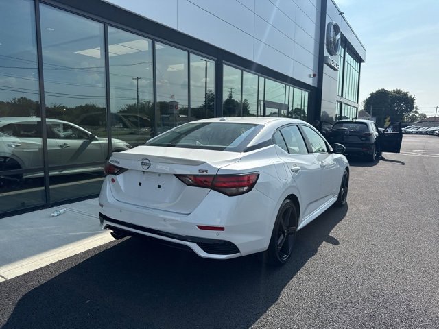Used 2024 Nissan Sentra SR image 3
