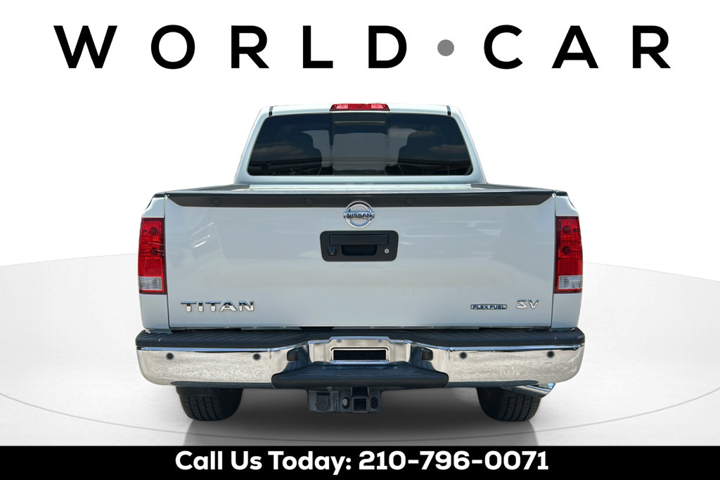 Used 2015 Nissan Titan SV w/ SV Value Truck Package RWD image 4
