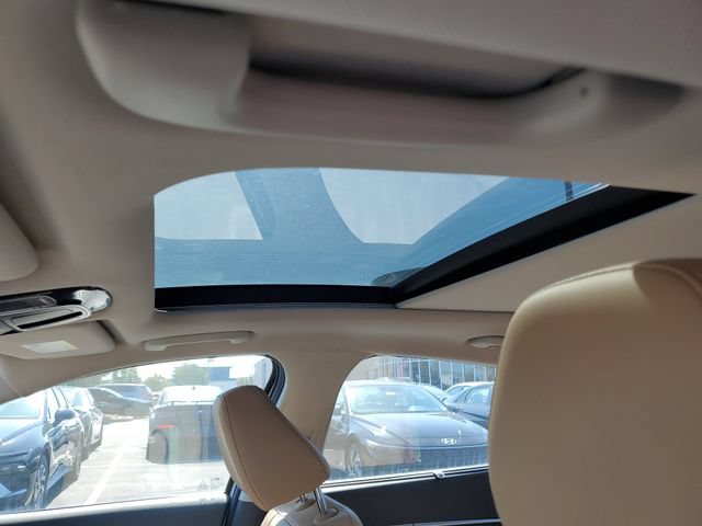 New 2026 Hyundai Sonata Limited FWD image 19