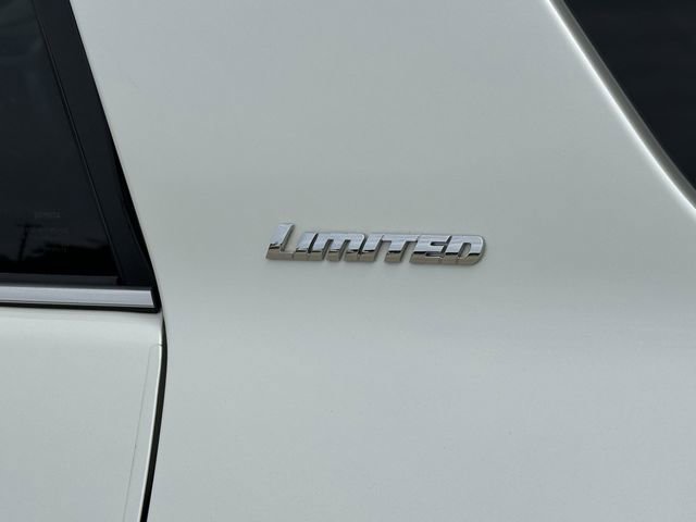 Used 2022 Toyota 4Runner Limited RWD image 28
