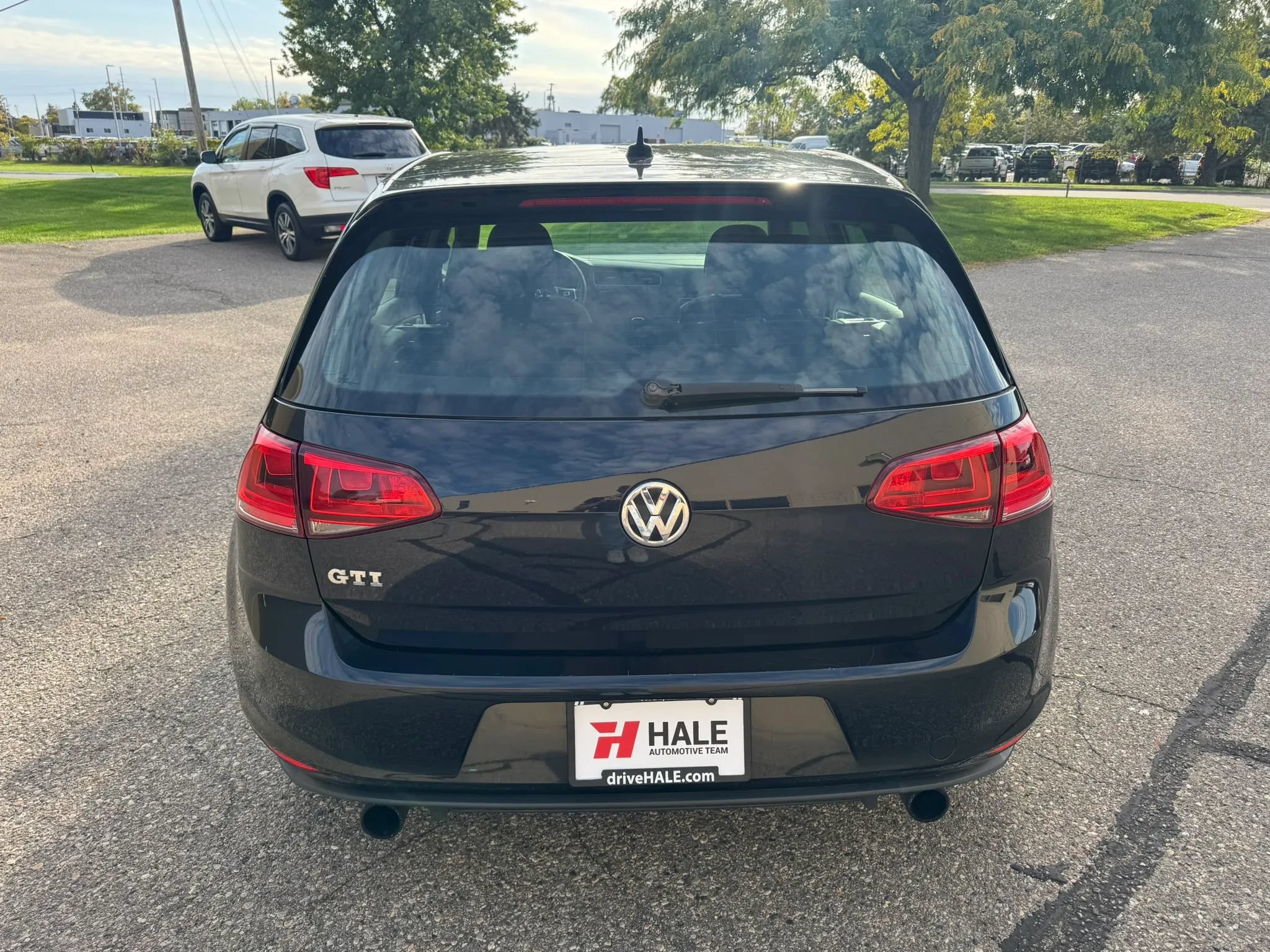 Used 2016 Volkswagen GTI S FWD image 8