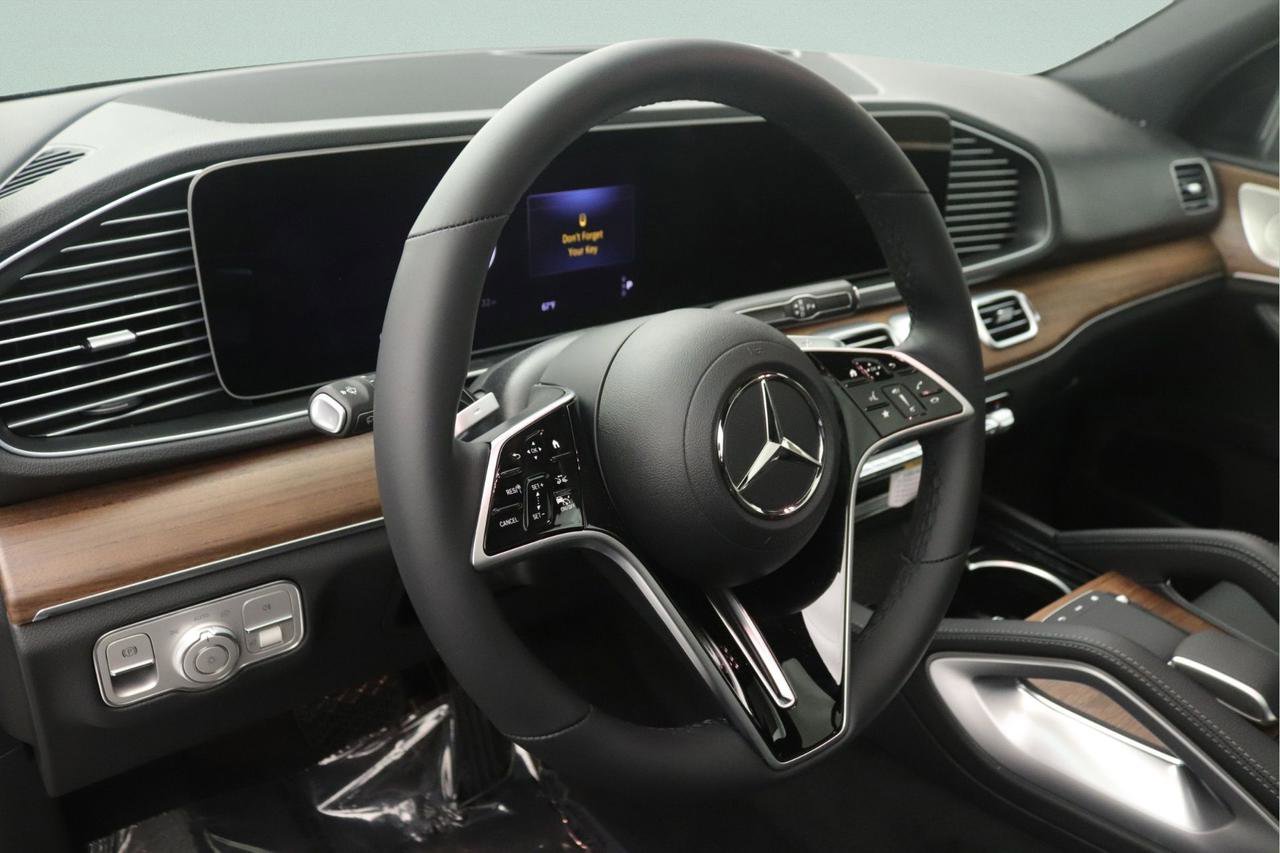 New 2026 Mercedes-Benz GLE 450 4MATIC image 4