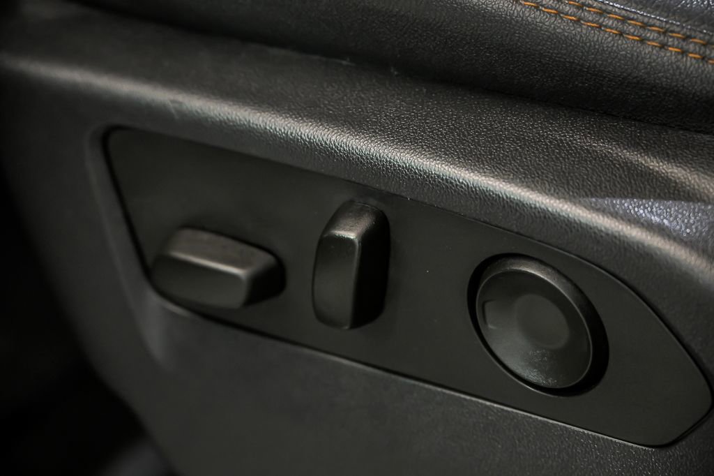 Used 2023 GMC Sierra 1500 AT4 w/ AT4 Premium Package image 18