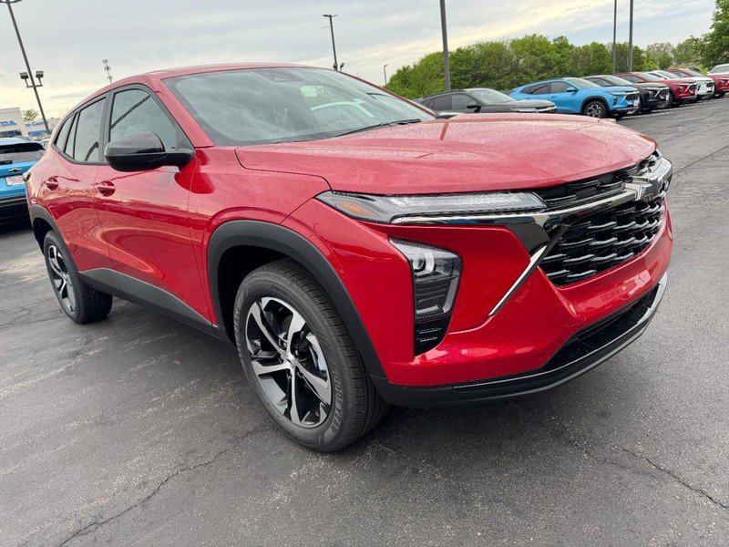 New 2026 Chevrolet Trax RS FWD image 24