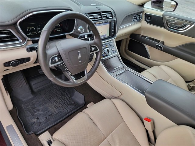 Used 2020 Lincoln Continental w/ Premium Package image 19
