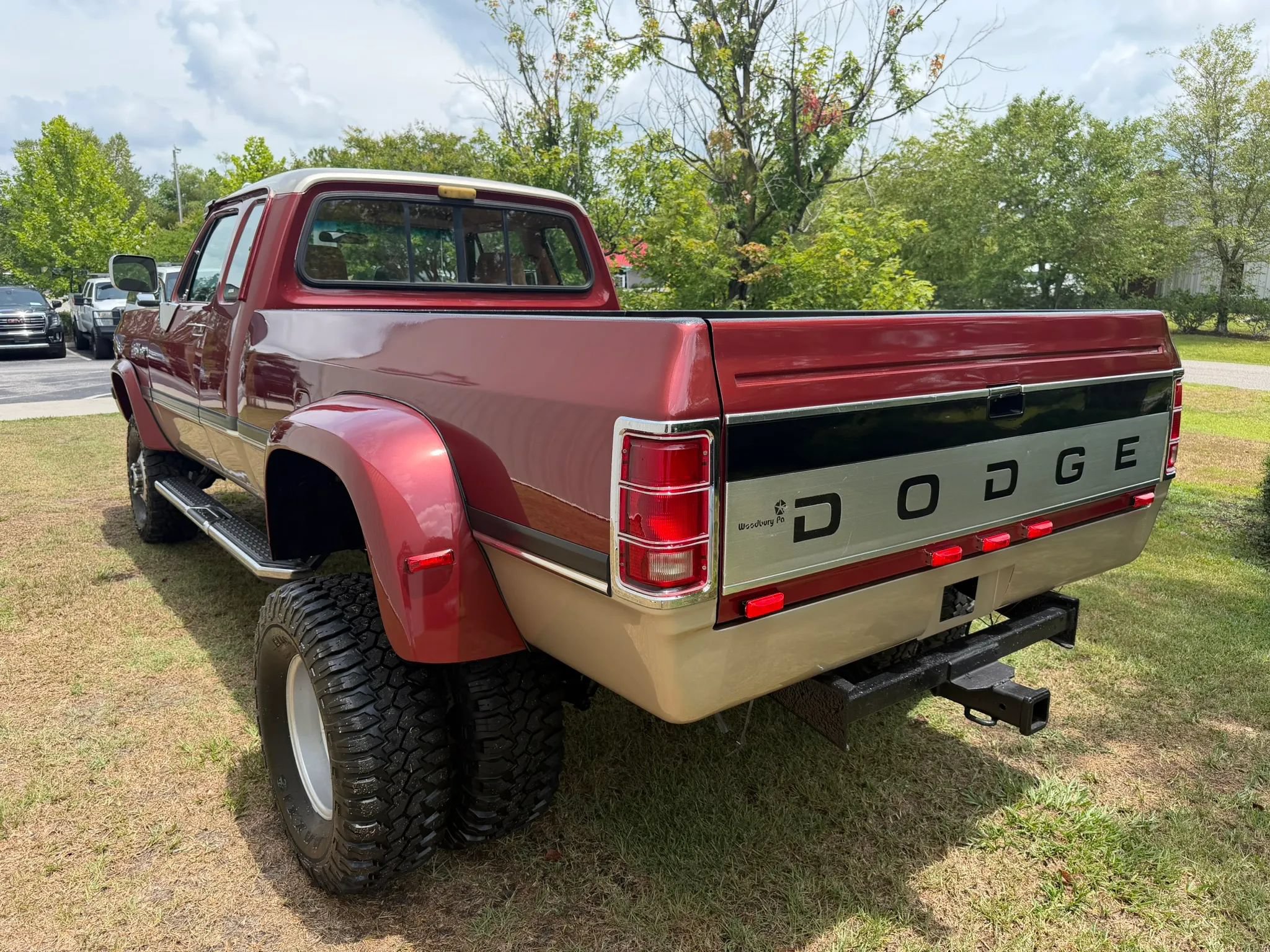 Used 1993 Dodge D/W Truck 350 AWD/4WD image 9