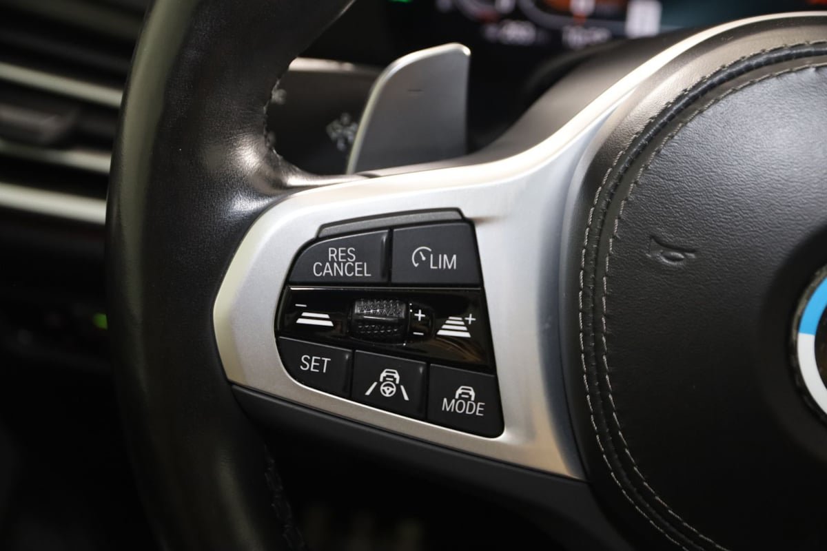 Used 2022 BMW X5 M50i w/ Executive Package AWD/4WD image 41