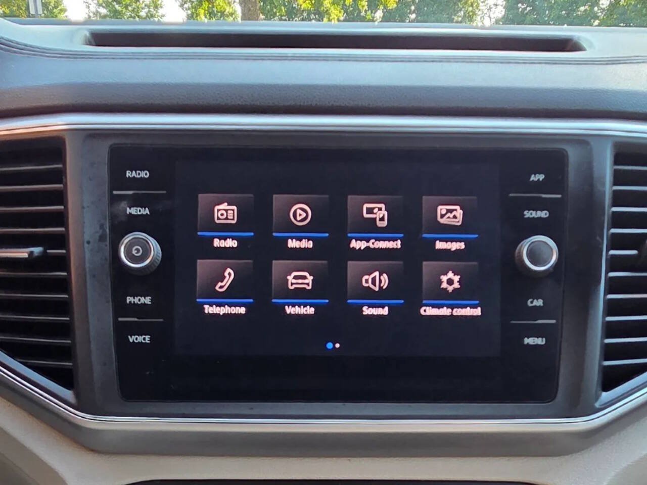 Used 2019 Volkswagen Atlas SE AWD/4WD image 34