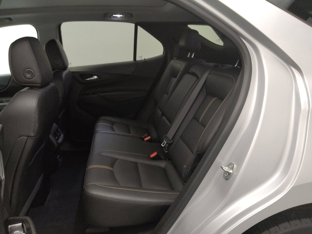 Used 2022 Chevrolet Equinox Premier image 18