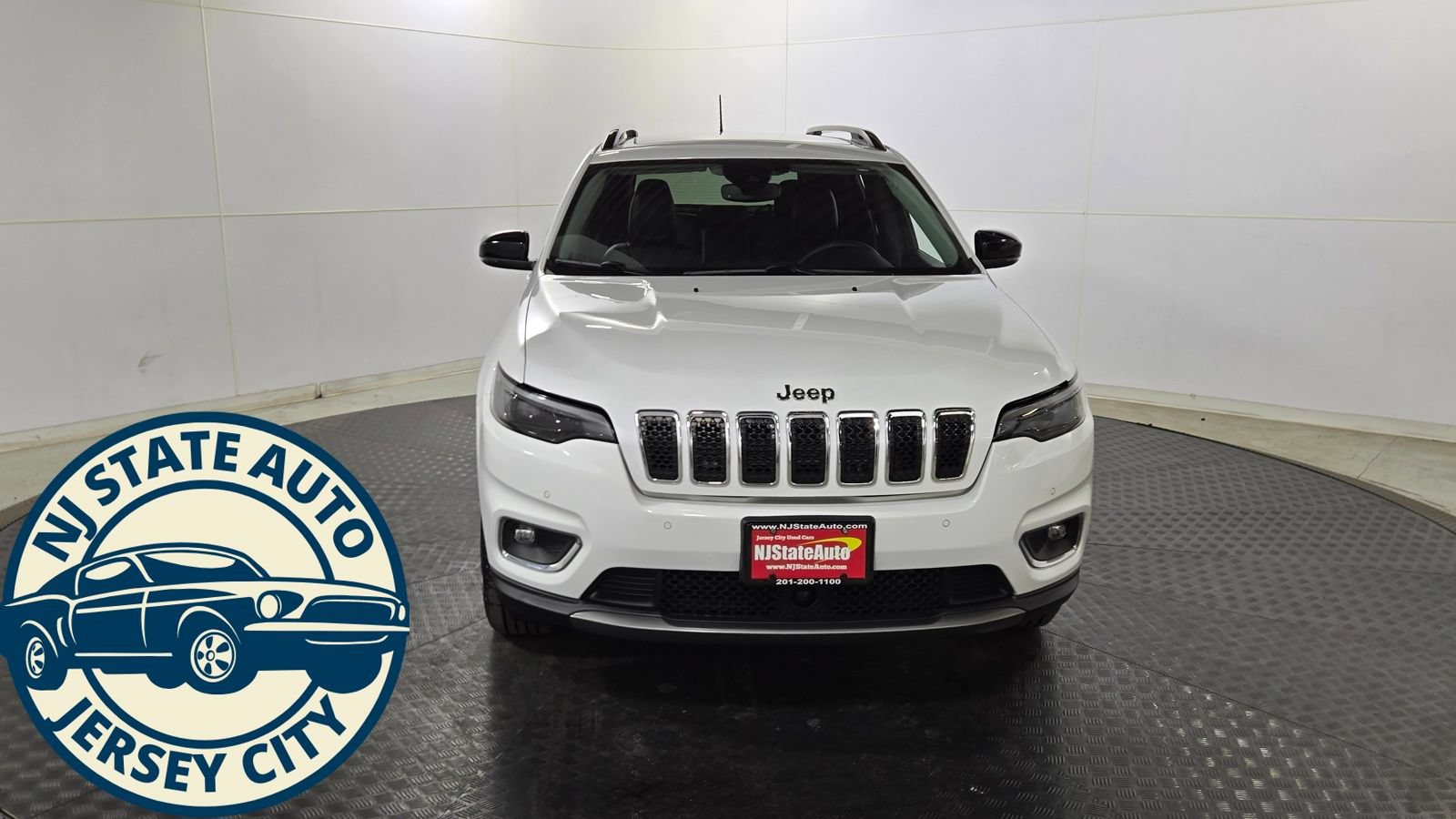 Used 2022 Jeep Cherokee Limited AWD/4WD image 2