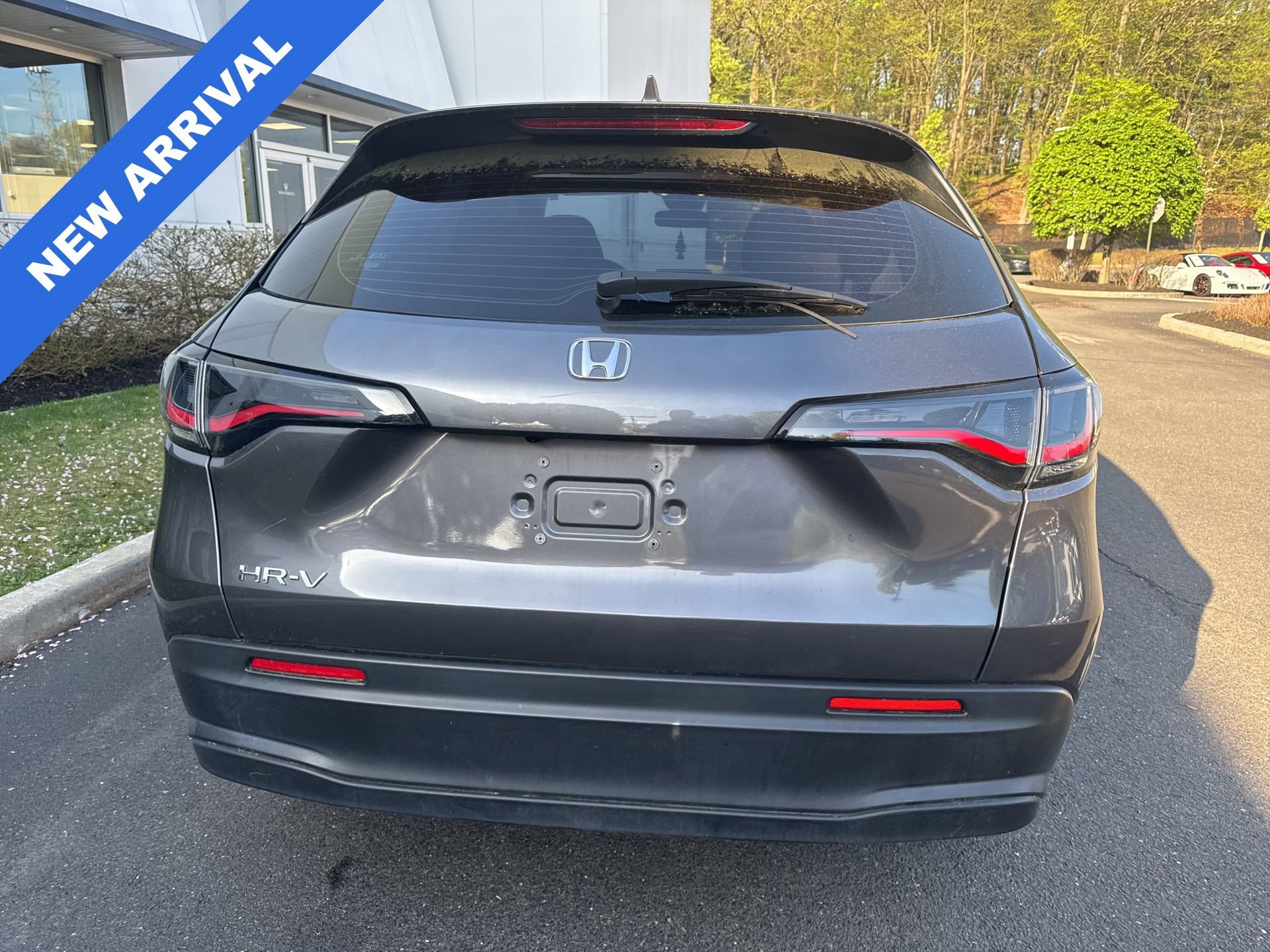 Used 2024 Honda HR-V LX image 3