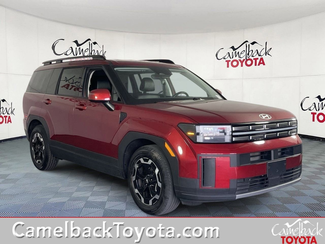 Used 2025 Hyundai Santa Fe SEL image 1