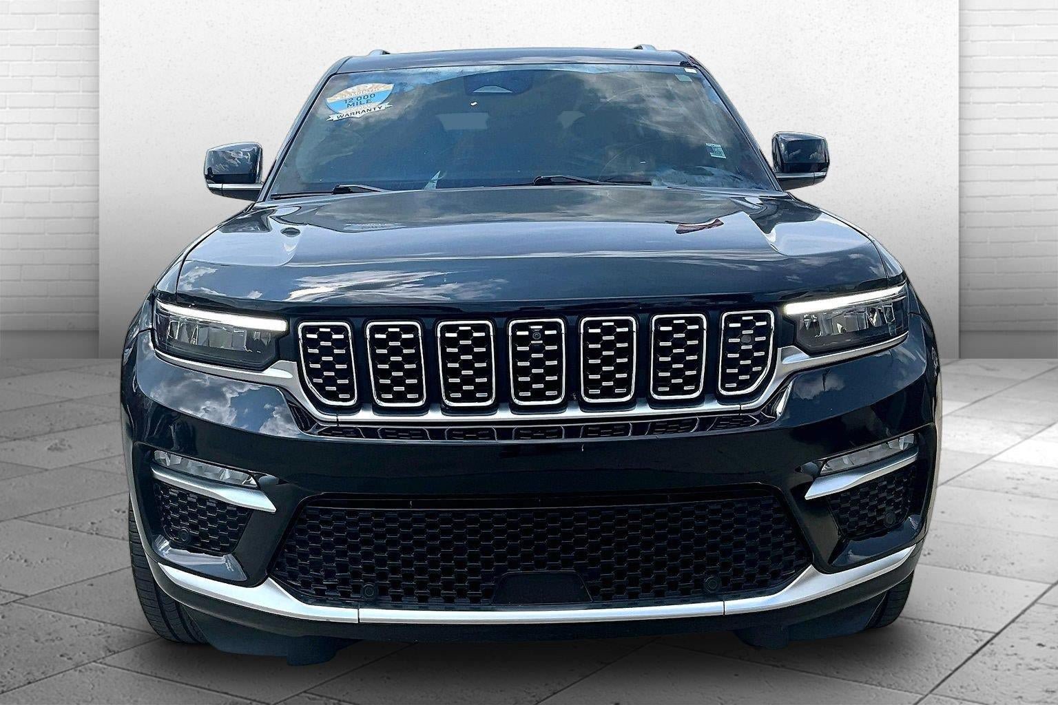 Used 2022 Jeep Grand Cherokee Summit w/ Adv Protech Group IV AWD/4WD image 2