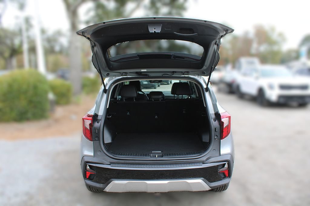 Certified 2024 Kia Seltos EX image 10