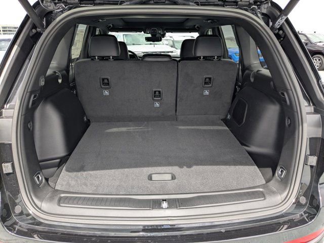 New 2026 Jeep Grand Cherokee Limited AWD/4WD image 12