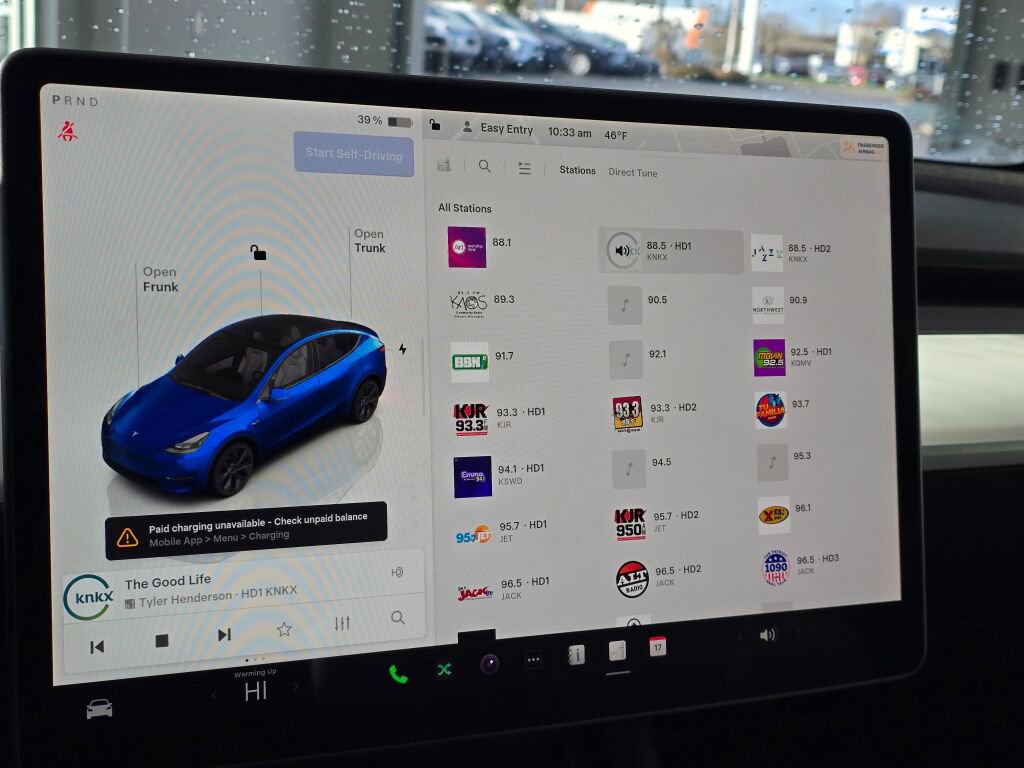 Used 2025 Tesla Model Y Long Range image 36