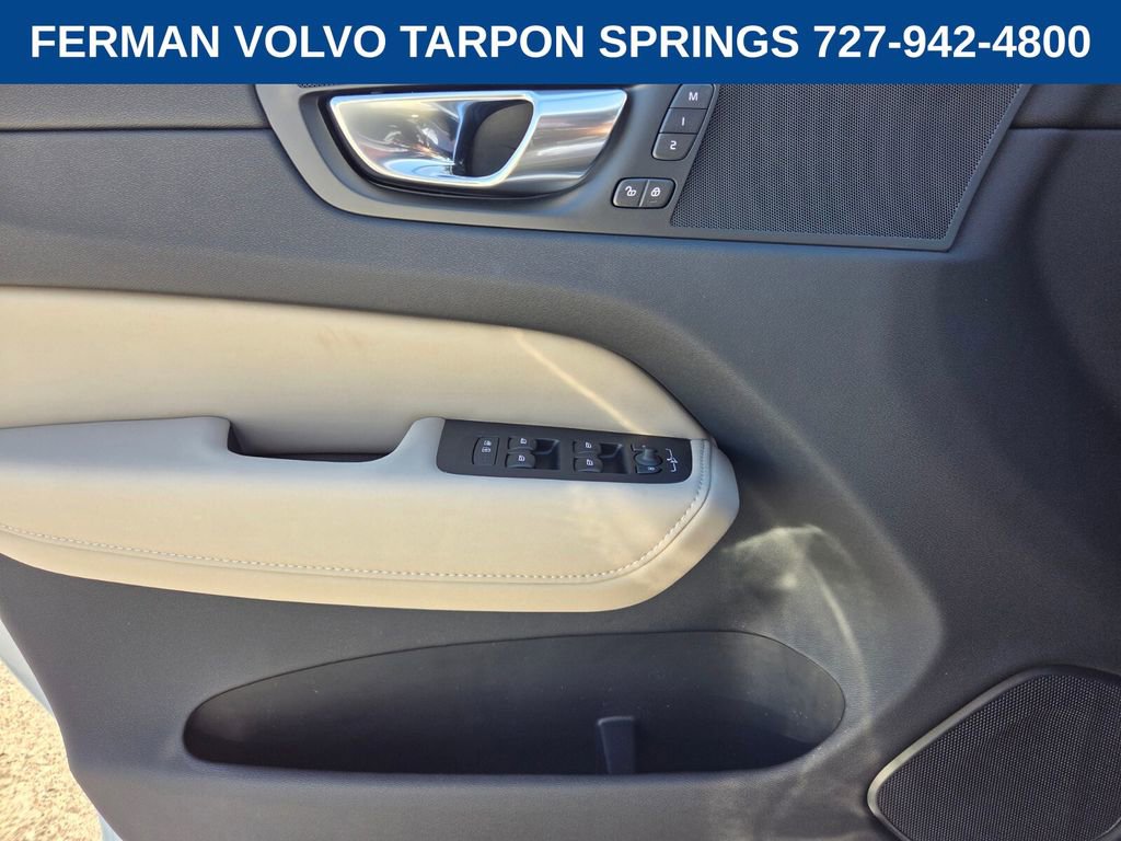 New 2026 Volvo XC60 B5 Core AWD/4WD image 24