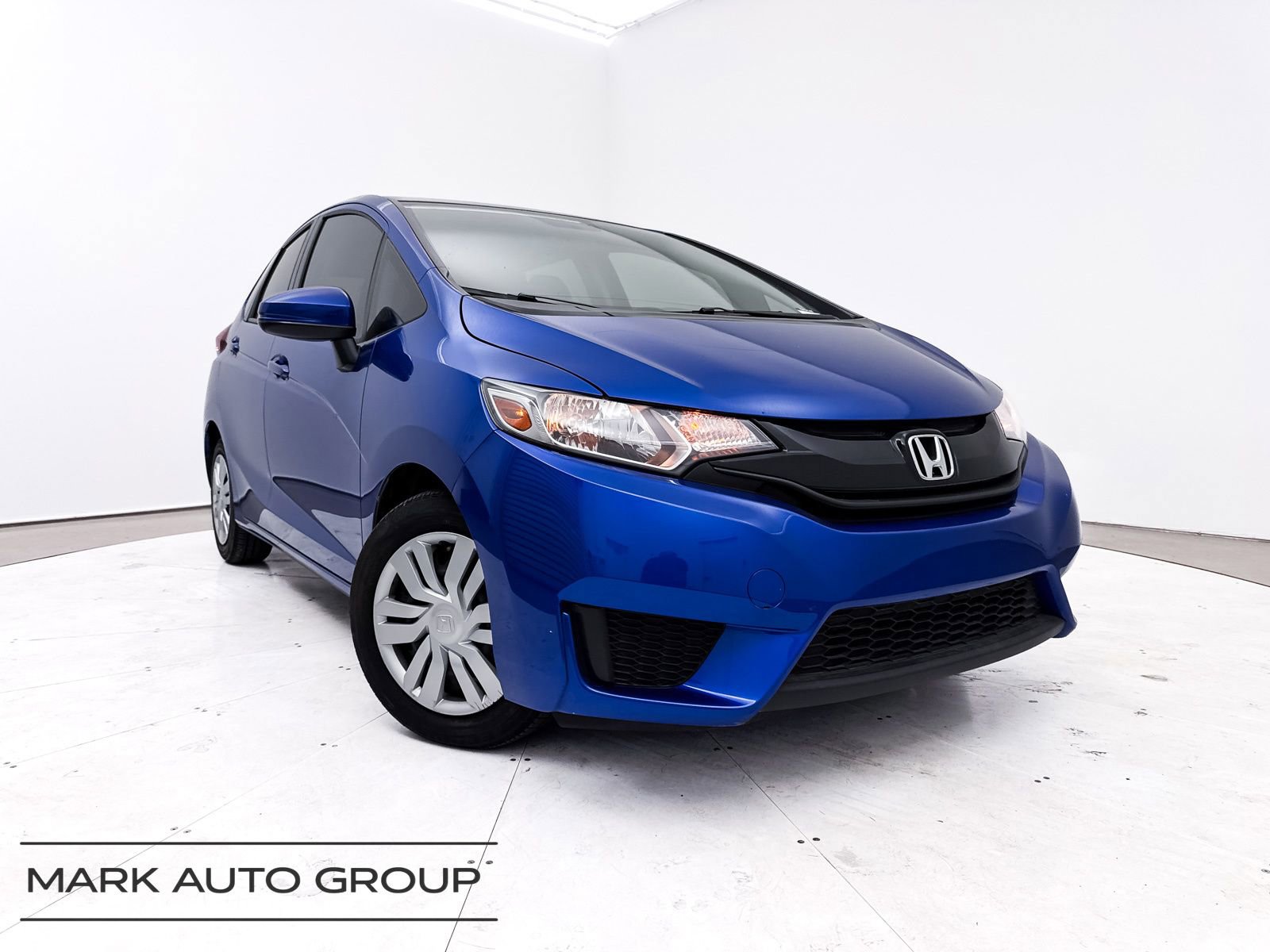 Used 2017 Honda Fit LX image 1