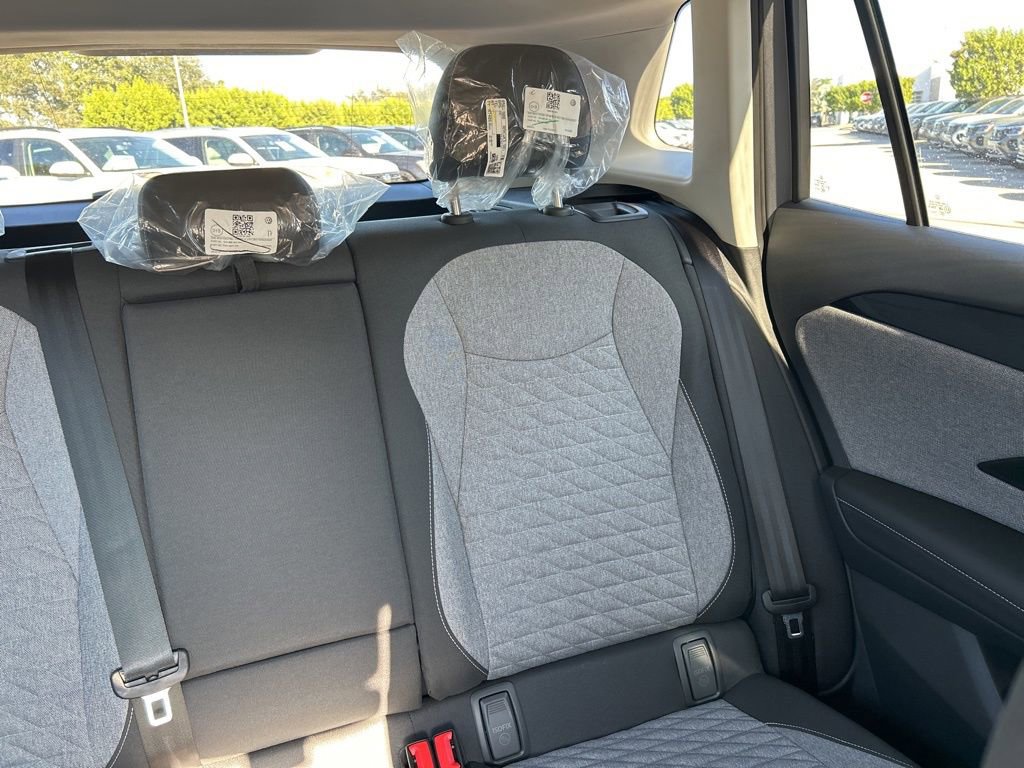 New 2026 Volkswagen Tiguan S image 13