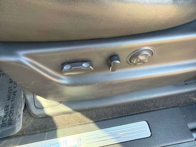 Used 2013 GMC Yukon Denali image 20