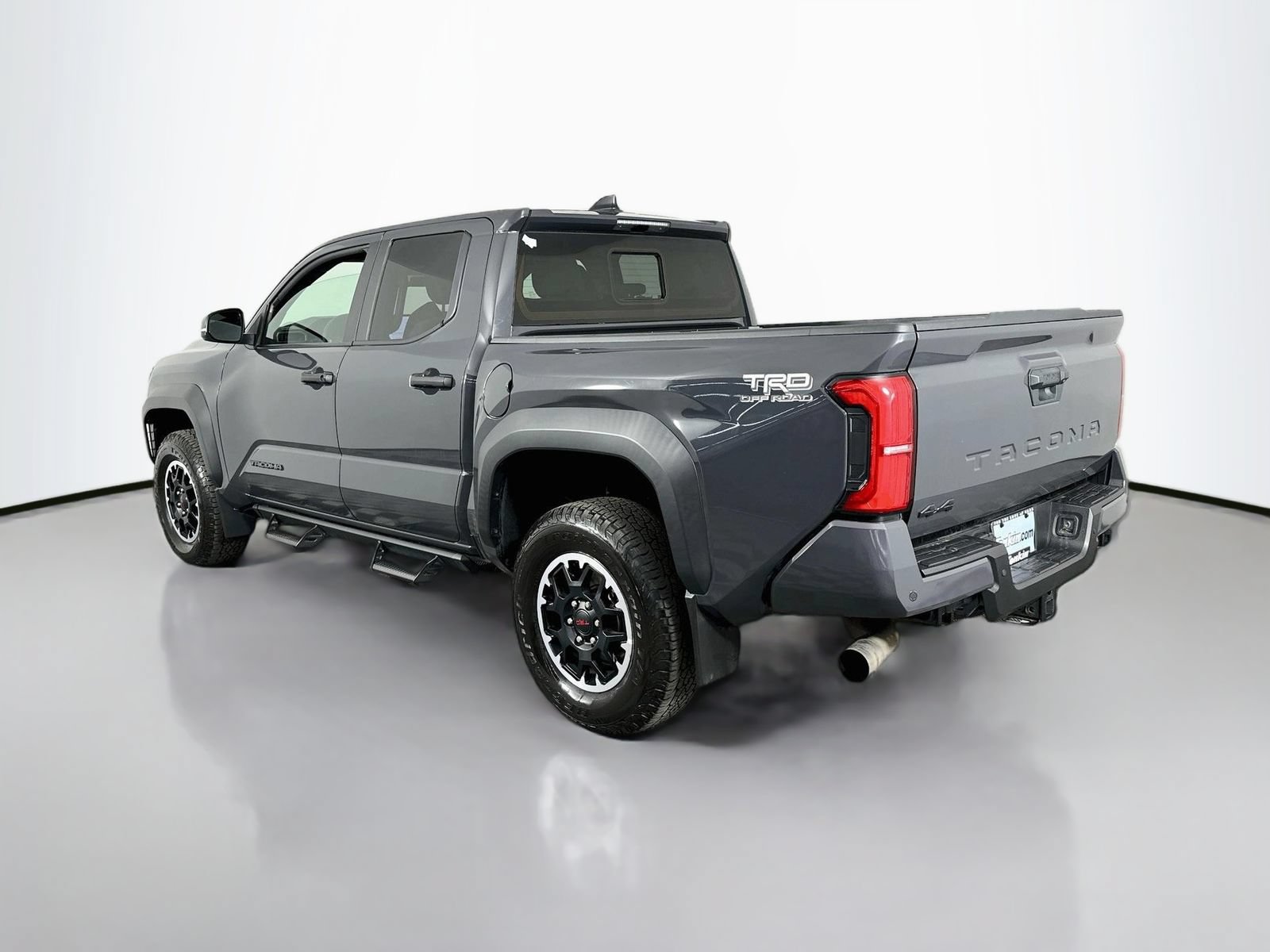 Certified 2024 Toyota Tacoma TRD Off-Road w/ TRD Off Road Upgrade Package AWD/4WD image 5