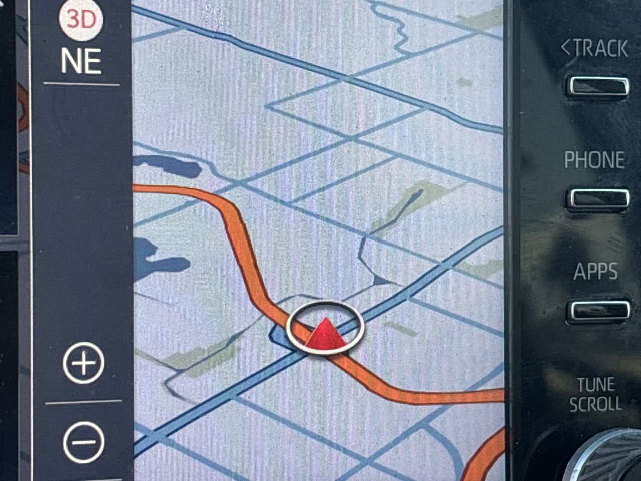 Used 2020 Toyota RAV4 XSE image 17