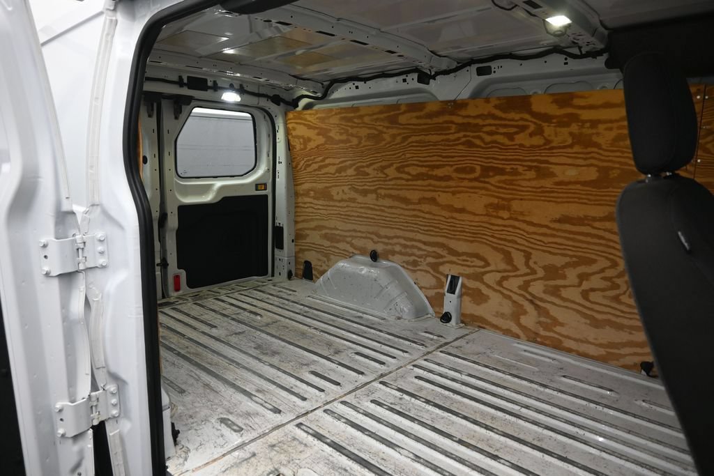 Used 2017 Ford Transit 150 130 Low Roof RWD image 27