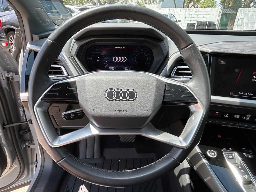 Used 2023 Audi Q4 e-tron Premium Plus w/ Premium Plus RWD image 21
