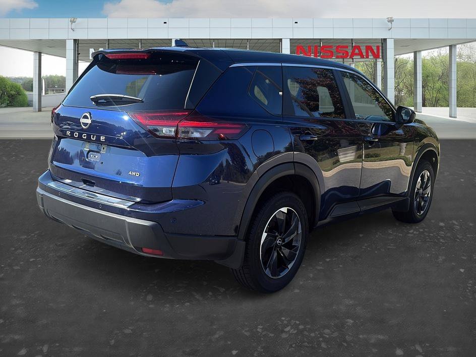 Certified 2025 Nissan Rogue SV AWD/4WD image 5