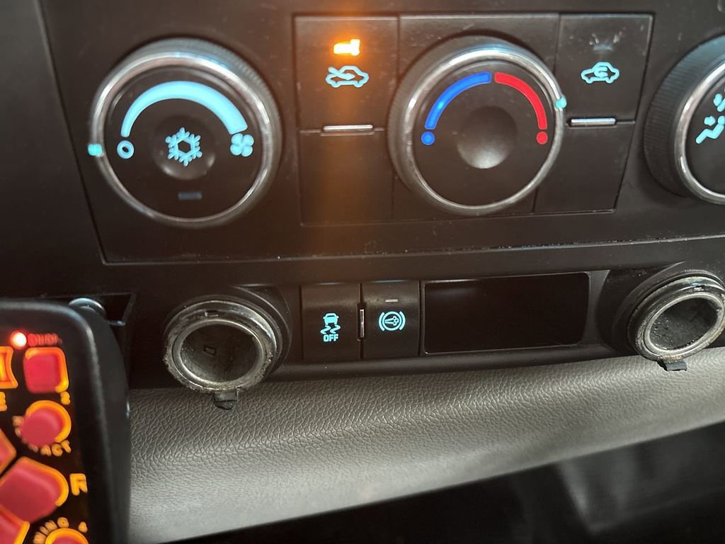 Used 2012 Chevrolet Silverado 3500 W/T w/ Snow Plow Prep Package image 38