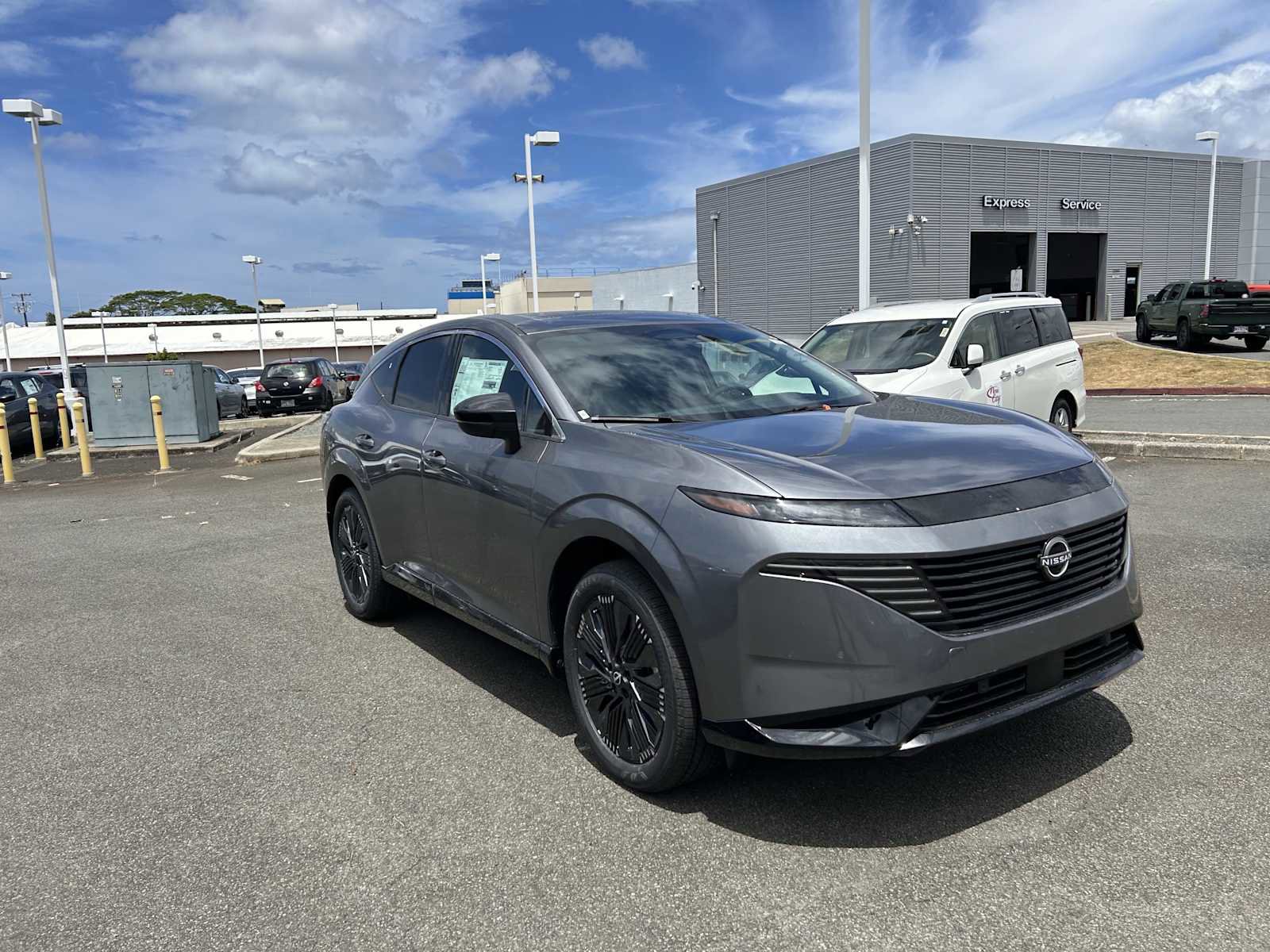 New 2025 Nissan Murano Platinum w/ Cargo Package image 2