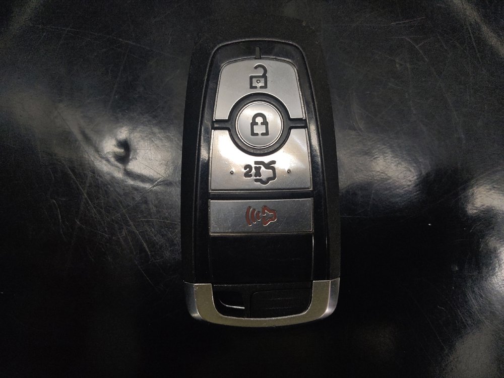 Used 2018 Ford Explorer XLT FWD image 32