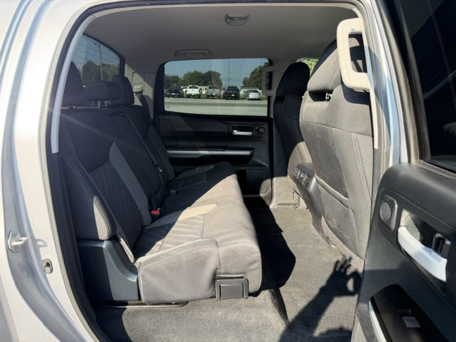 Used 2017 Toyota Tundra SR5 w/ SR5 Upgrade Package RWD image 9