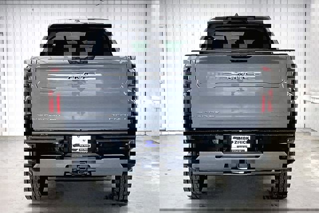 New 2025 GMC Sierra EV Denali image 4