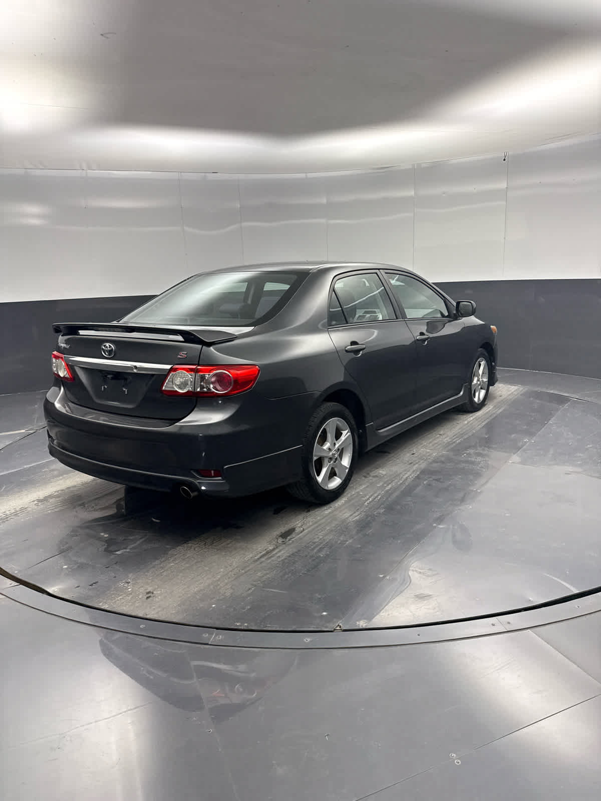 Used 2012 Toyota Corolla S FWD image 36