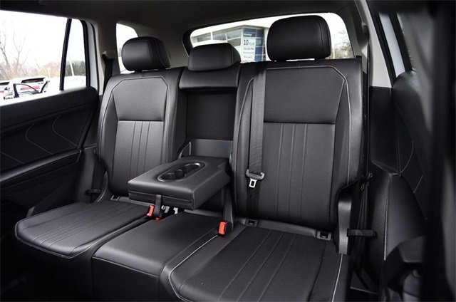 Certified 2022 Volkswagen Tiguan SE image 20