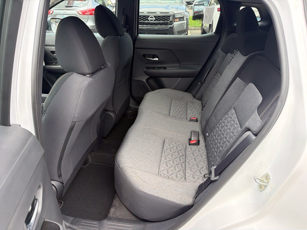 New 2026 Nissan Kicks SV w/ SV Premium Package AWD/4WD image 18