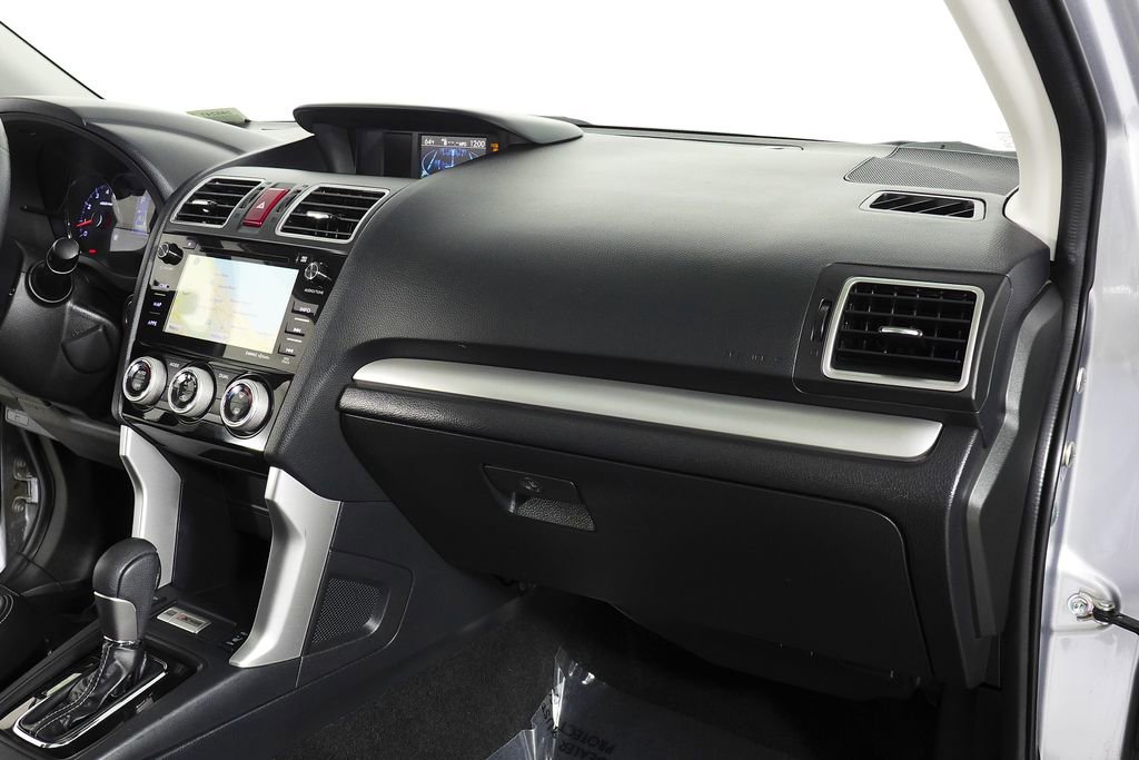 Used 2016 Subaru Forester 2.5i Touring w/ Eyesight & Navigation System AWD/4WD image 14