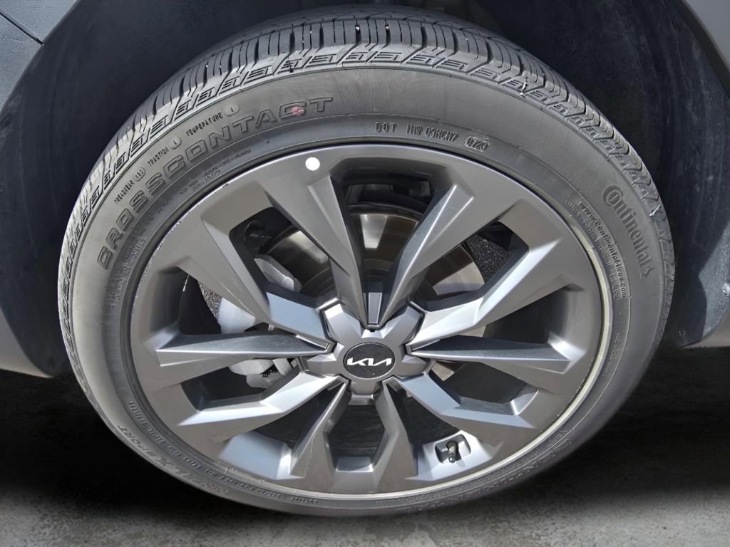 Used 2023 Kia Sorento SX Prestige image 9