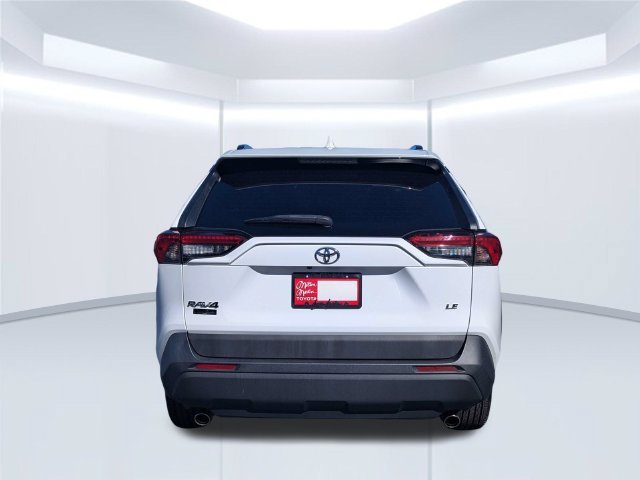 Certified 2020 Toyota RAV4 LE FWD image 6