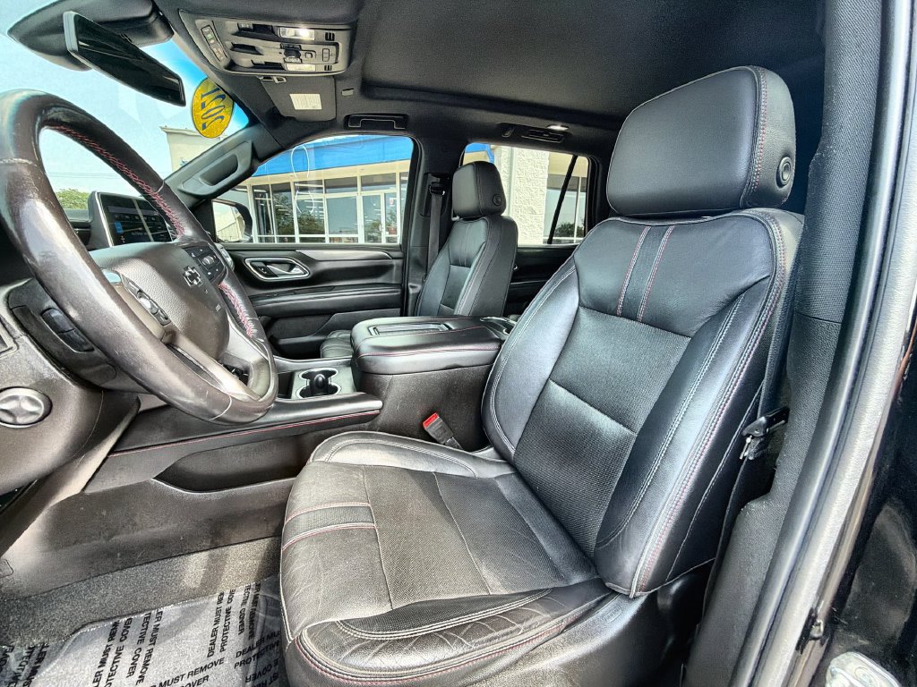 Used 2021 Chevrolet Tahoe RST w/ Luxury Package AWD/4WD image 13