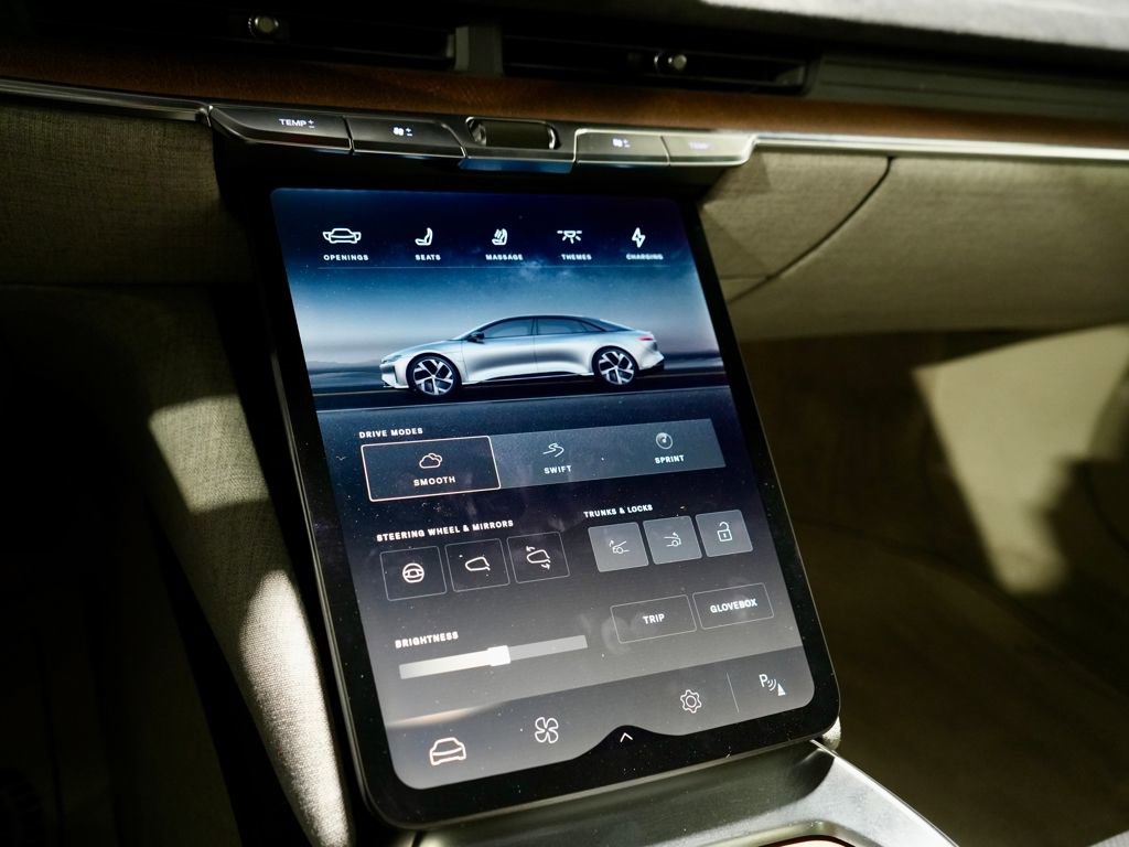 Used 2022 Lucid Air Grand Touring image 21