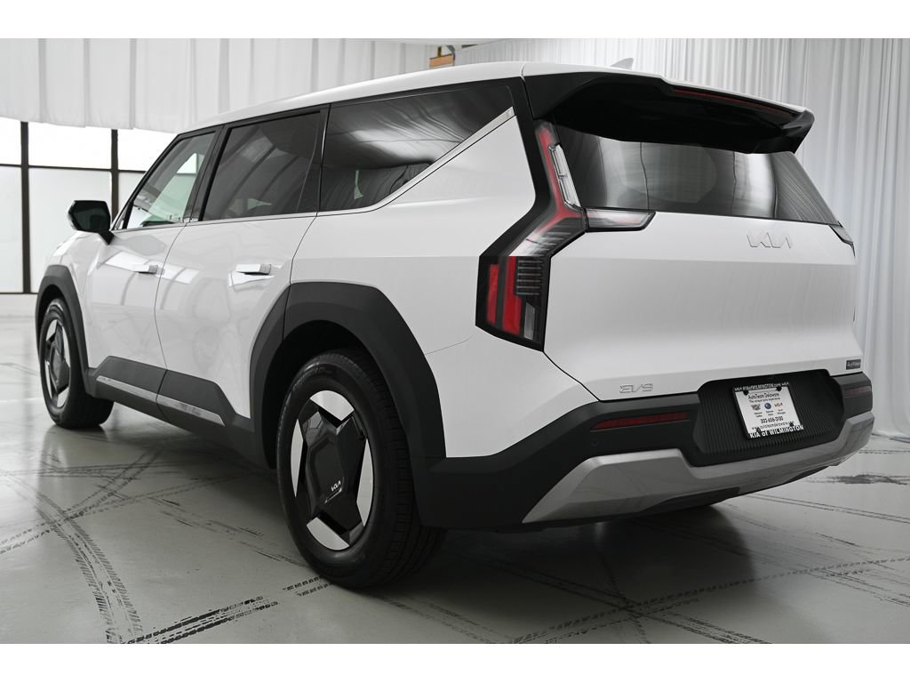 New 2026 Kia EV9 Light image 5