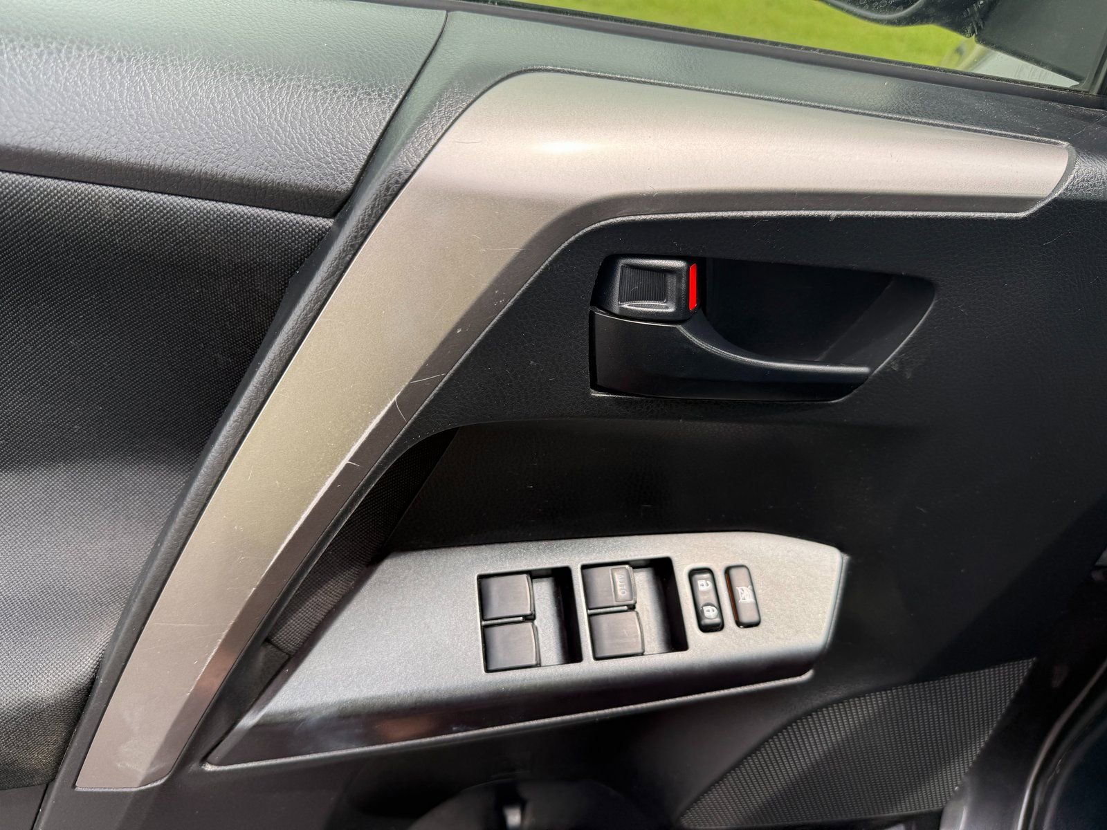 Used 2017 Toyota RAV4 LE w/ All Weather Liner Package image 12