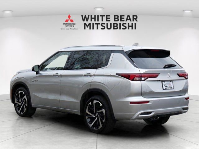 Used 2025 Mitsubishi Outlander SEL AWD/4WD image 5