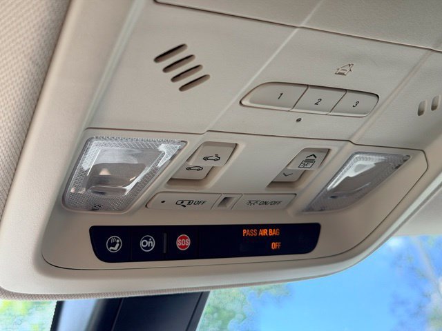 Used 2018 Cadillac XT5 Luxury AWD/4WD image 18