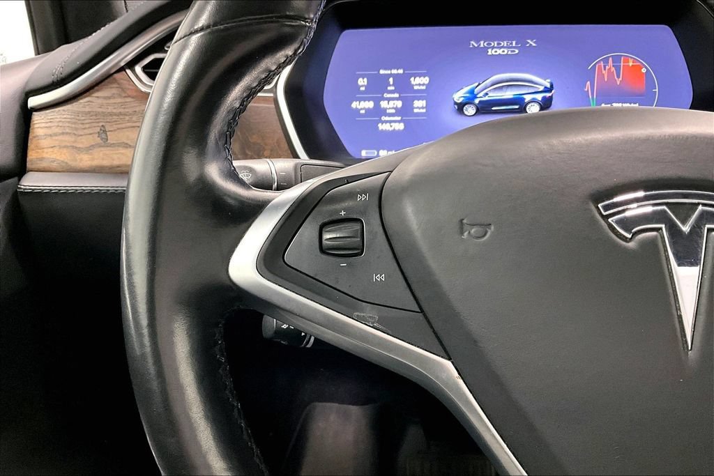 Used 2017 Tesla Model X 90D AWD/4WD image 25
