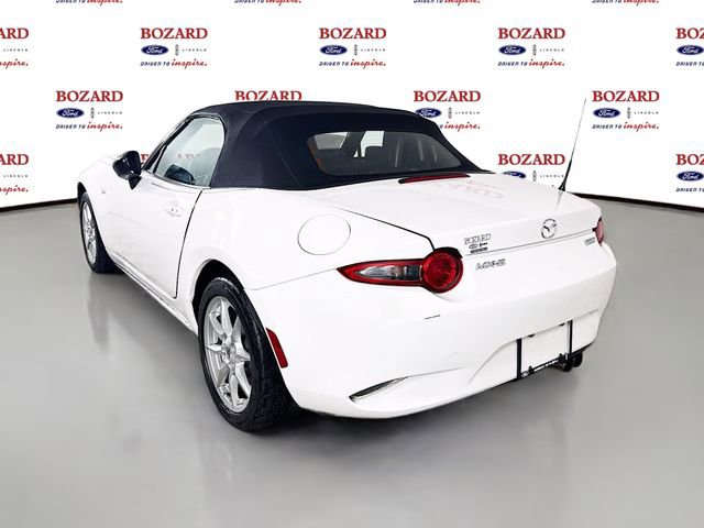 Used 2016 MAZDA MX-5 Miata Sport image 6