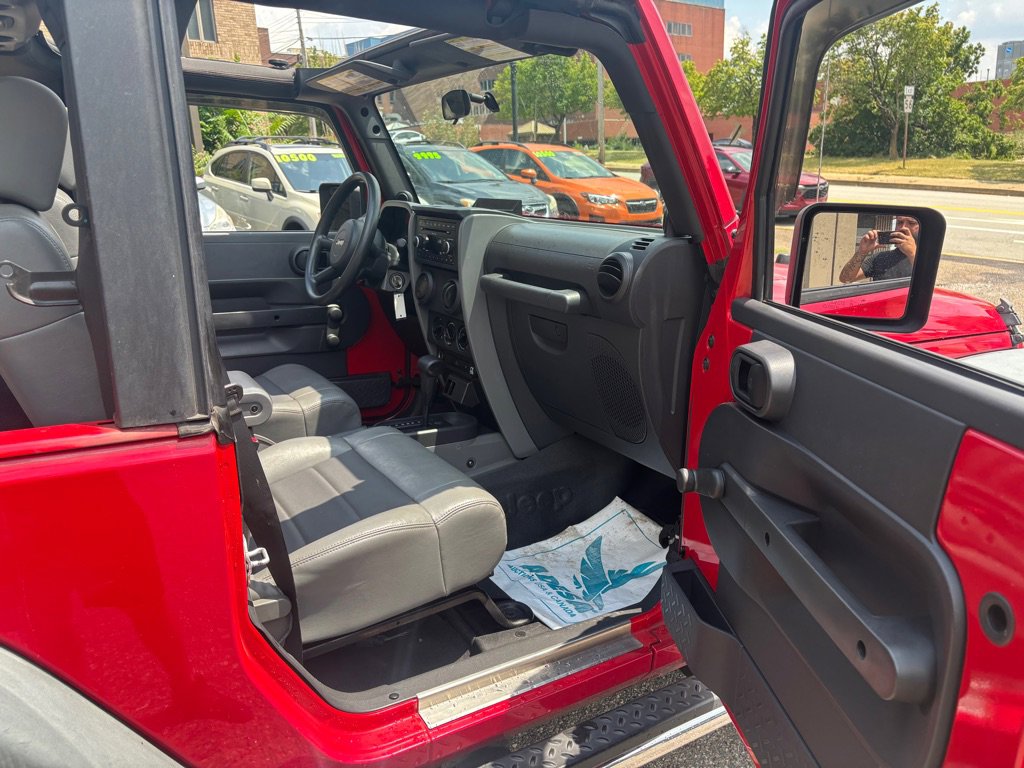 Used 2008 Jeep Wrangler X image 14